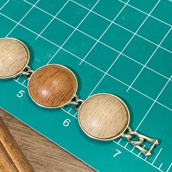 Vintage faux wood grain round link Bracelet lightweight gold MCM mid century - Picture 2 of 9
